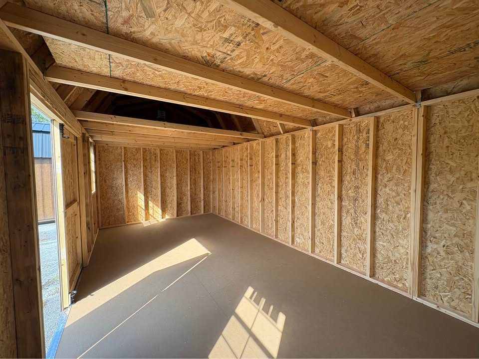 New 2026 Oak Ridge 10x20 Lofted Barn