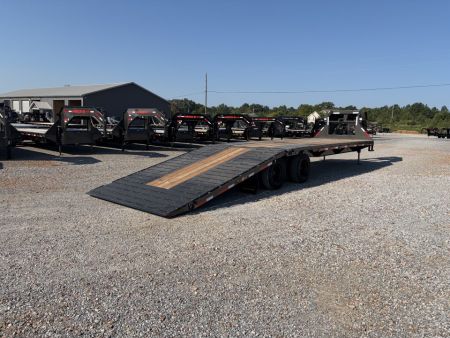 New 2027 MAXXD 102"X32' 30K Hydraulic Dovetail Gooseneck Trailer