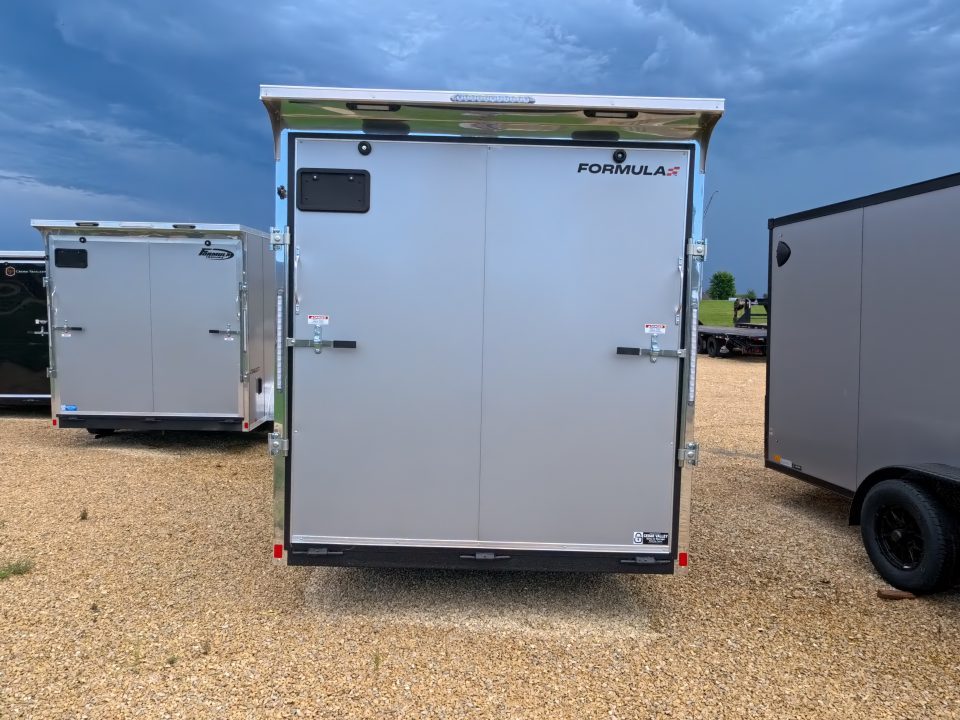 2027 Formula Trailers photo 5