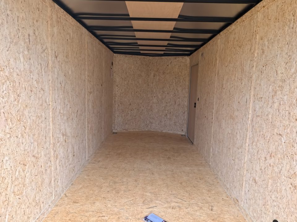 2027 Formula Trailers photo 9