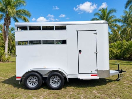 New 2026 Shadow 2 Horse Bumperpull Slant Trailer / Livestock Trailer with Removable Dividers and Tack Room Horse Trailer