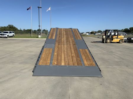 New 2027 Diamond C 102 X 24 DET210 Gooseneck Deckover Tilt Trailer