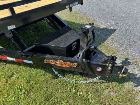 New 2027 Down 2 Earth Trailers DTE8222WCHT7B Equipment Trailer
