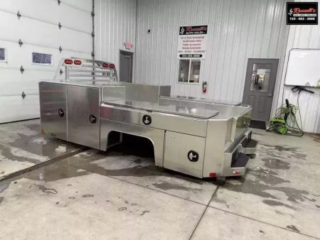 New Martin Truck Bodies Aluminum Gooseneck Service Body DRW 84  CA Cab and Chassis SMOOTH APPEARANCE Gooseneck Bodies