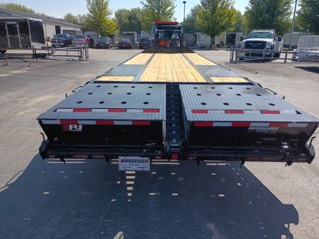 New 2027 PJ Trailers LD322