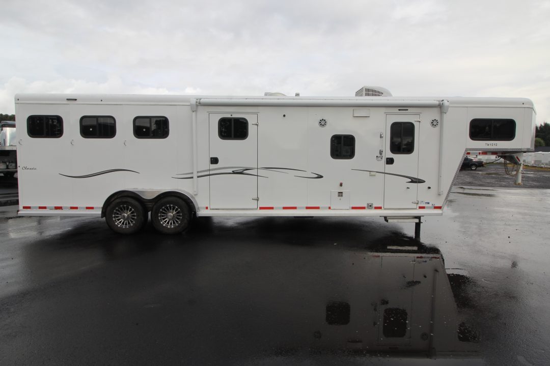 Used 2022 Trails West Classic 12x12 Horse Trailer