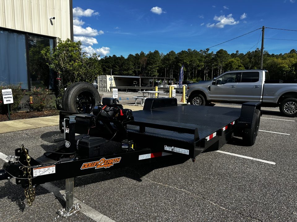 New 2026 Down 2 Earth Trailers DTE8220SCH Car Hauler