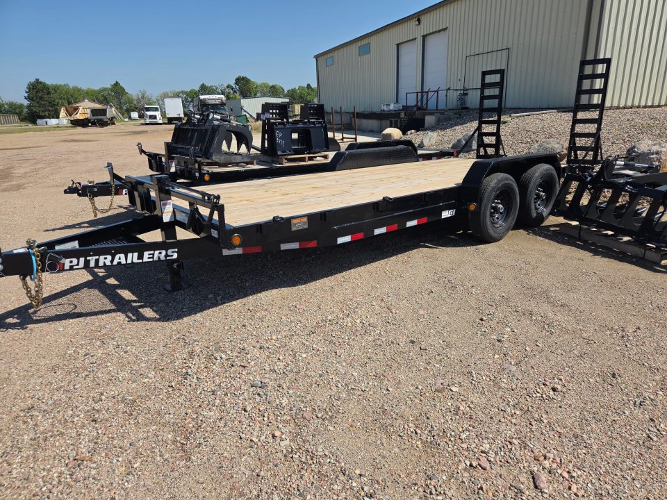 New 2027 PJ Trailers CC202 Equipment Trailer