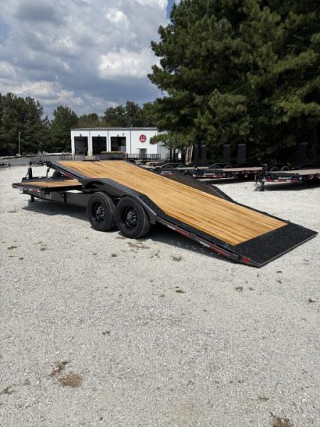 New 2027 Diamond C 8.5x24 Equipment, 18' Tilt, Drive-Over Fenders HXD210