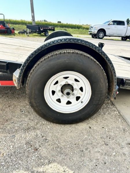 Used 2018 PJ Trailers 81"X13' SA HD GRAVITY TILT Equipment Trailer