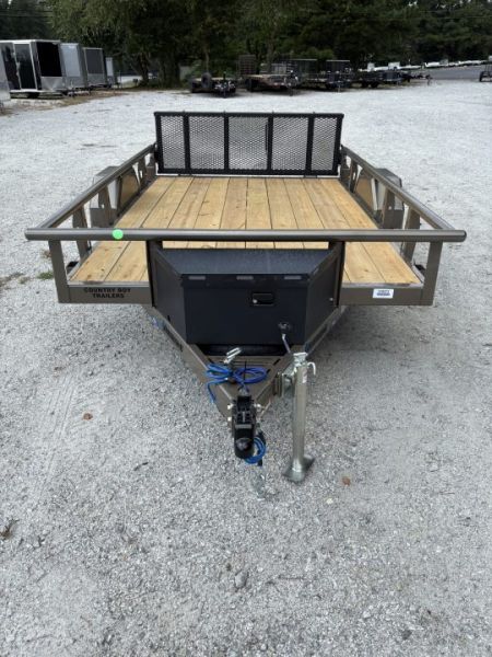 New 2027 Diamond C 77x10' Utility, Ramp Gate, Mesh Sides PSA135
