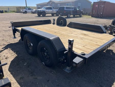 New 2027 Load Trail CARHAULER