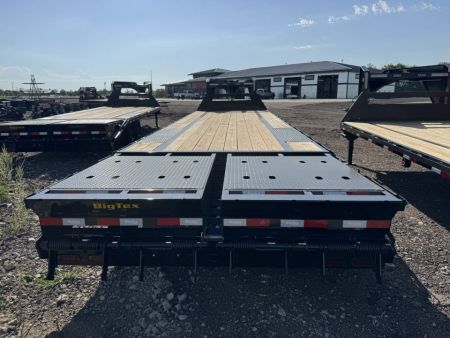 New 2027 Big Tex Trailers 14GN-30D5A Flatbed Trailer