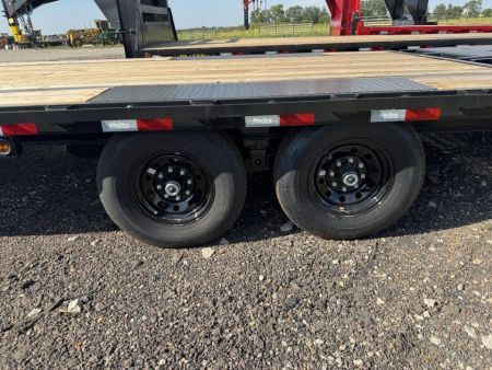 New 2027 Big Tex Trailers 14GN-30D5A Flatbed Trailer