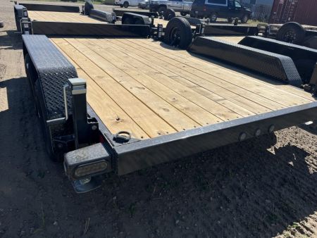 New 2027 Load Trail CARHAULER