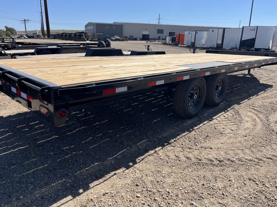 New 2027 Big Tex Trailers 14OA-24STA-S8BK Deckover Trailer