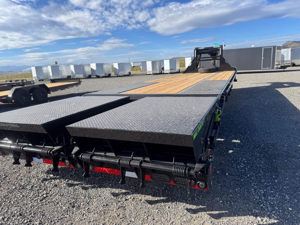 New 2027 Load Trail 30' GP GN Flatbed Trailer