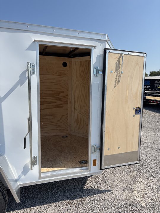 New 2027 Darkhorse Cargo DHW5X8SA30 (5' x 8') 2.9K V-Nose Cargo / Enclosed Trailer