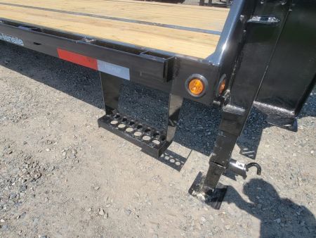 New 2027 Top Hat Trailers GN159 LO PROFILE Flatbed 30' x 102" Equipment Trailer