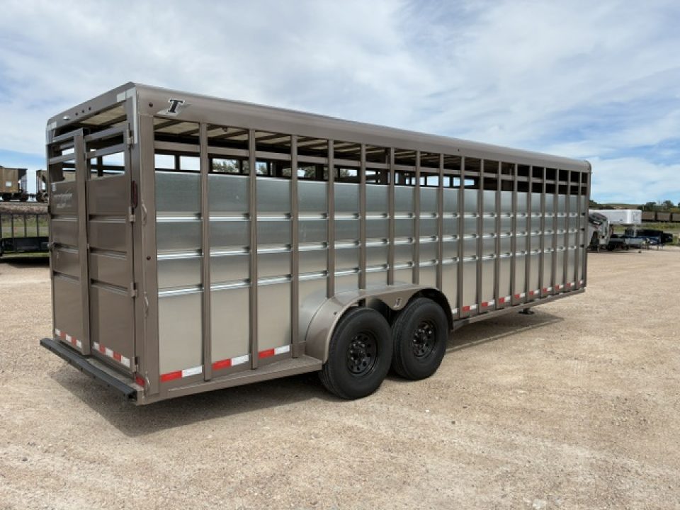 2027 Travalong Advantage Stock photo 2