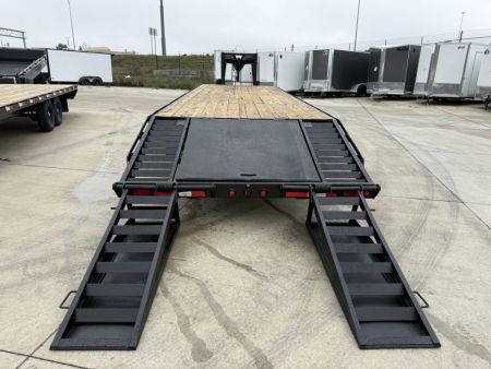 Used 2007 DCT 30ft Gooseneck with 20K GVWR and 2-10,000lb axles
