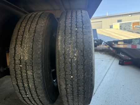 Used 2007 DCT 30ft Gooseneck with 20K GVWR and 2-10,000lb axles