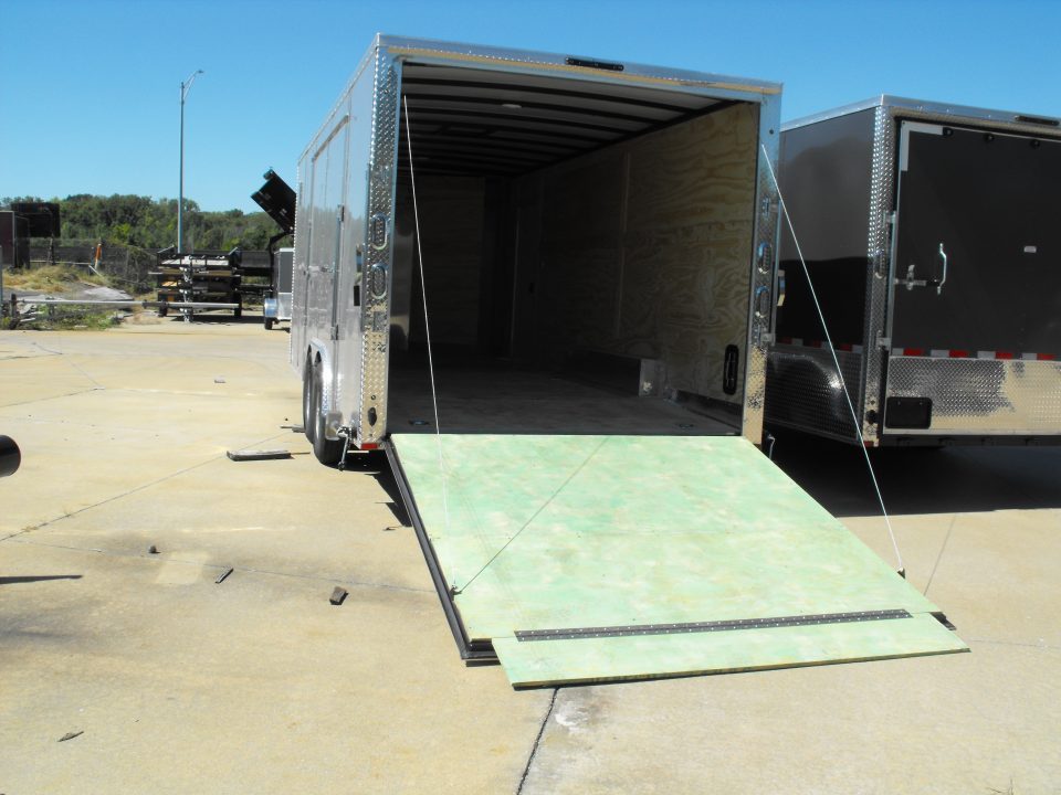 New Enclosed Trailer 8.5 X 20 Side Access Ramp 7'Interior 10K