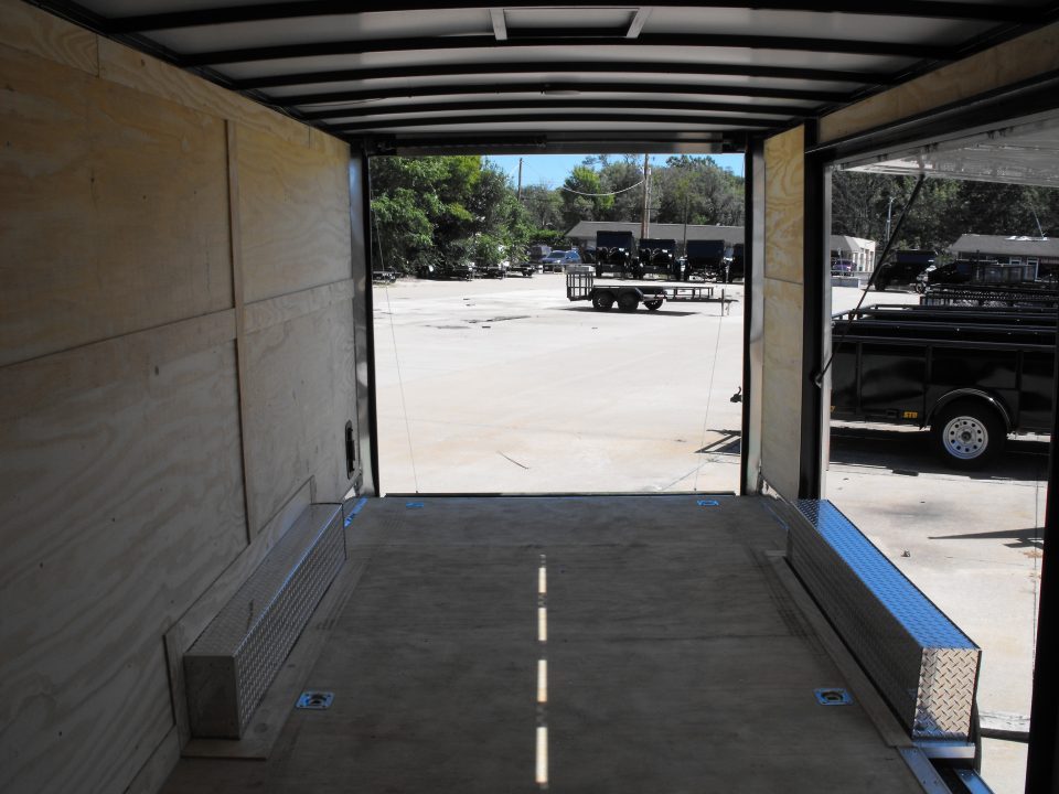 New Enclosed Trailer 8.5 X 20 Side Access Ramp 7'Interior 10K