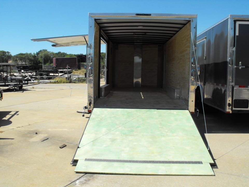 New Enclosed Trailer 8.5 X 20 Side Access Ramp 7'Interior 10K
