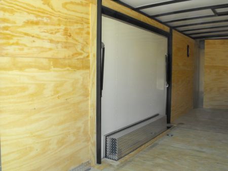 New Enclosed Trailer 8.5 X 20 Side Access Ramp 7'Interior 10K
