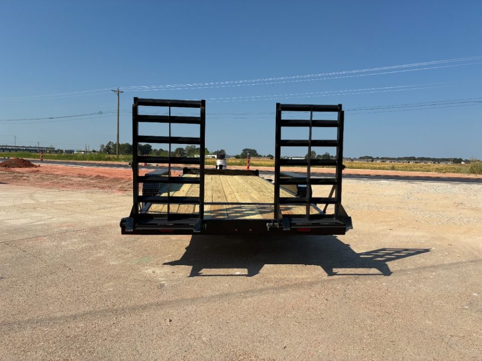 7×20 Dovetail Trailer photo 3