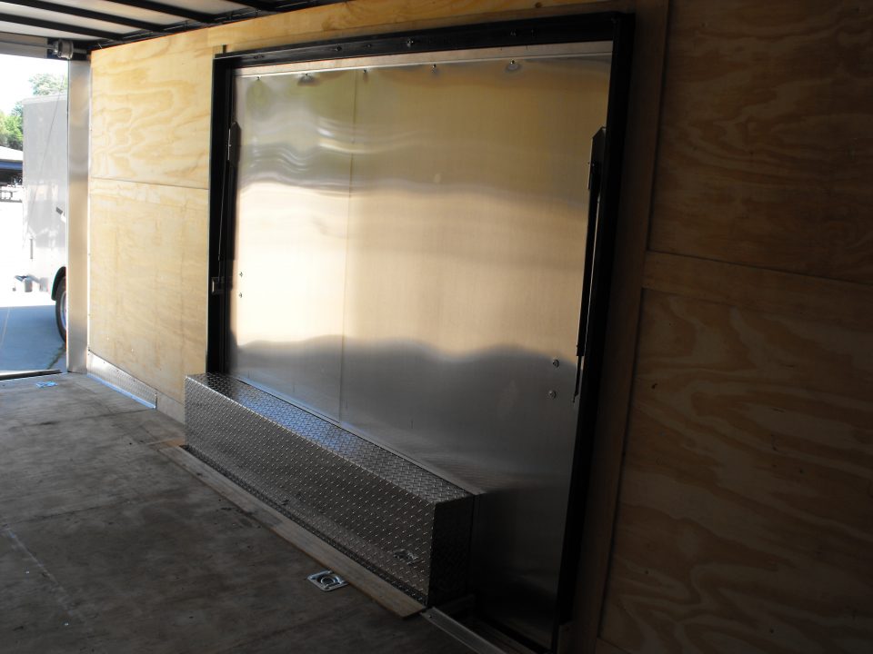 New Enclosed Trailer 8.5 X 24 Ramp 14K Interior7' Side Access