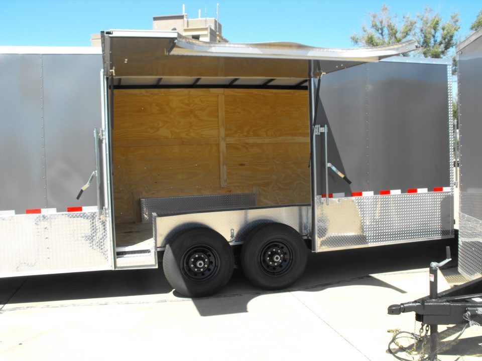 New Enclosed Trailer 8.5 X 24 Ramp 14K Interior7' Side Access