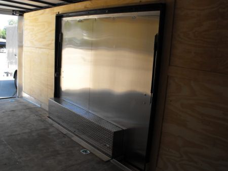 New Enclosed Trailer 8.5 X 24 Ramp 14K Interior7' Side Access
