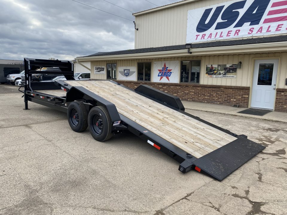 New 2027 Load Trail 83x24 Gravity Tilt 20k Gooseneck Bodies