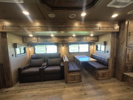 New 2027 Lakota 4H 19' LQ Infinity *Side Load* Horse Trailer