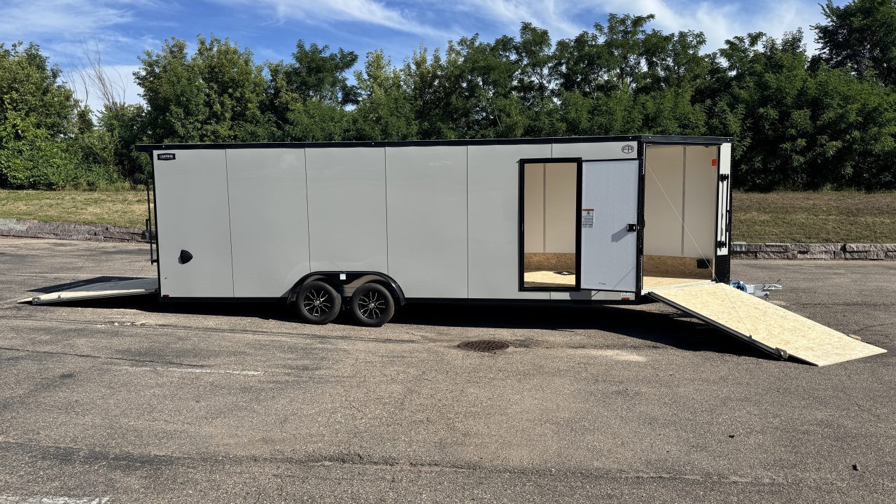 New 2026 Lightning 7.5x29 Snow / Enclosed Trailer