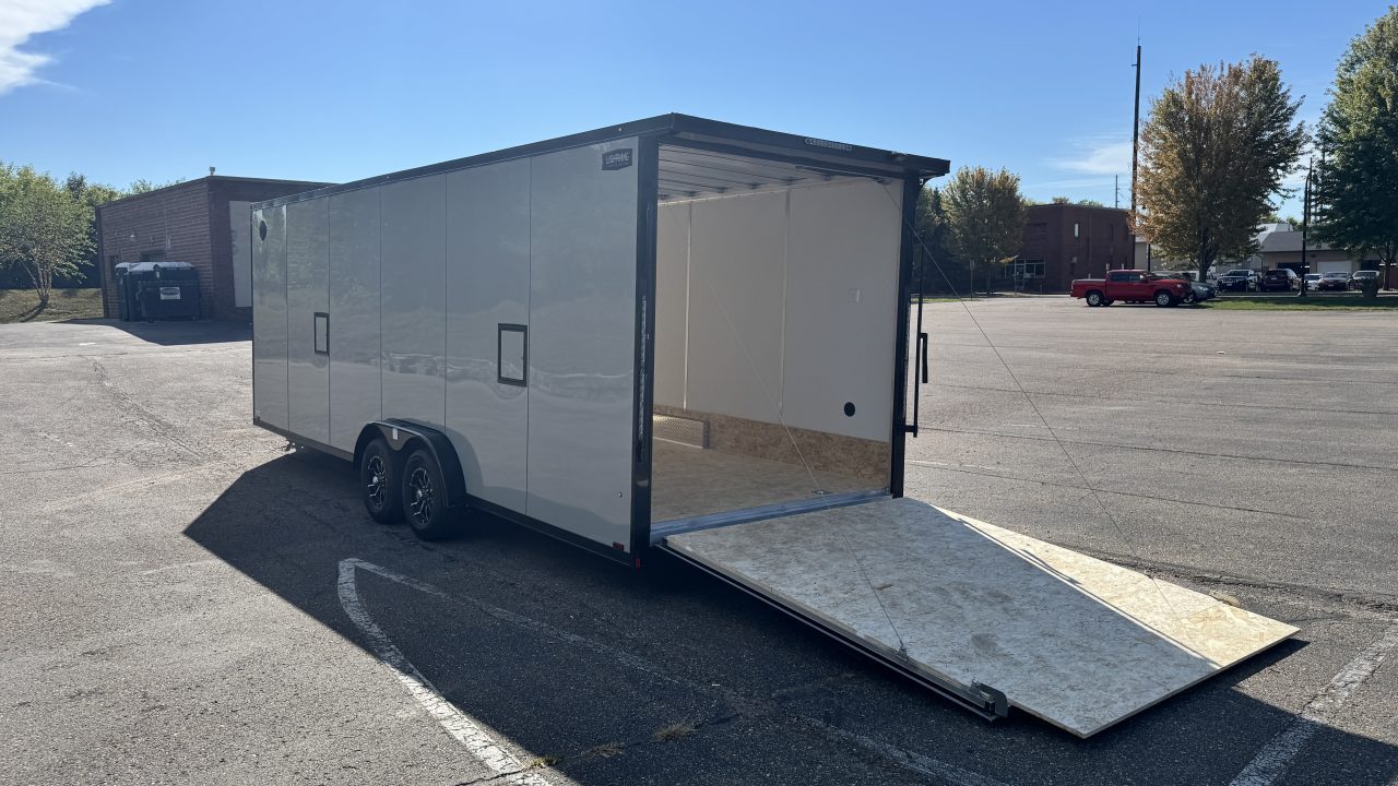 New 2026 Lightning 7.5x29 Snow / Enclosed Trailer