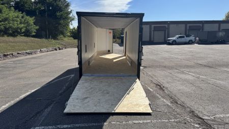New 2026 Lightning 7.5x29 Snow / Enclosed Trailer