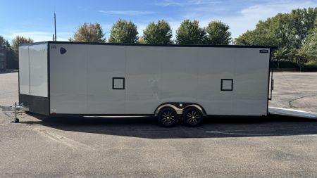 New 2026 Lightning 7.5x29 Snow / Enclosed Trailer