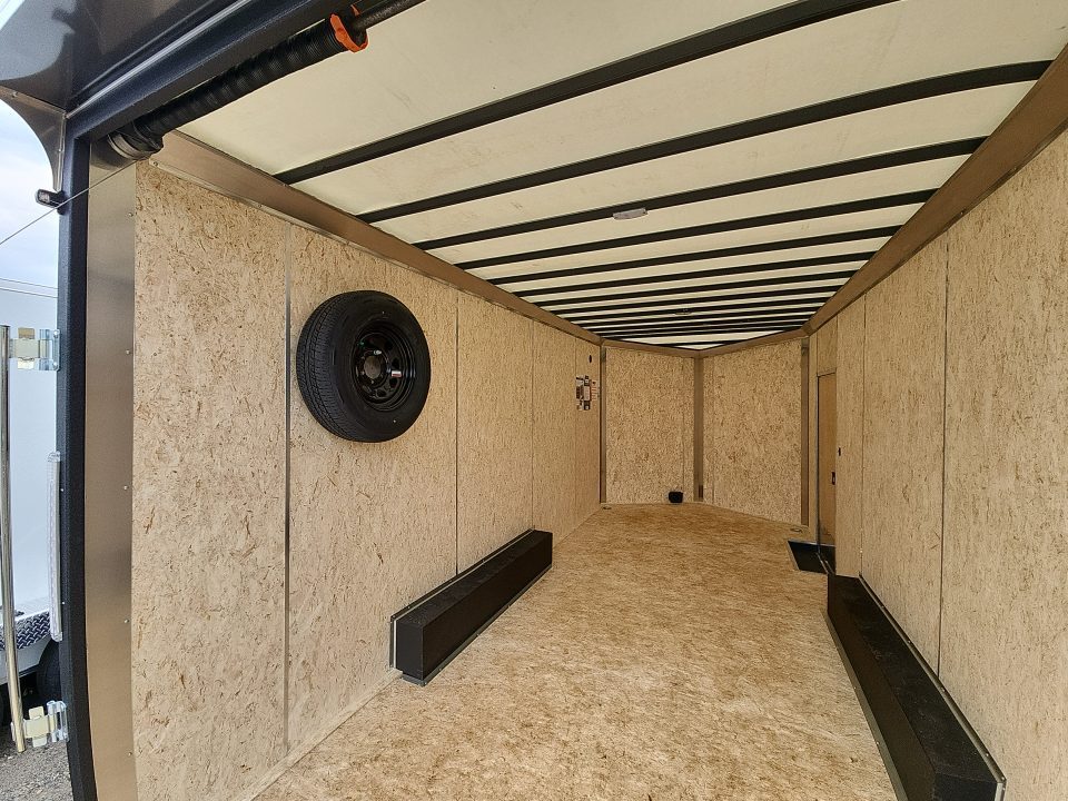 2027 Formula Trailers photo 6