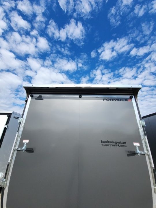 2027 Formula Trailers photo 7