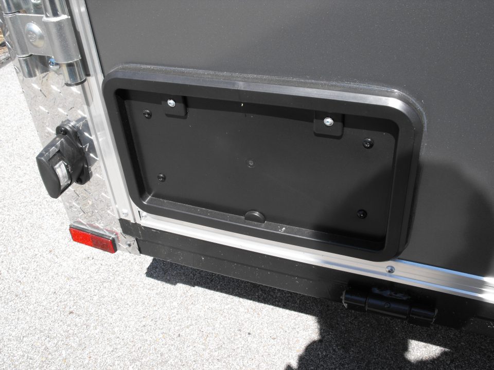 New Enclosed Trailer 5 X 8 Ramp Tube Const 2990Axle 5' Interior