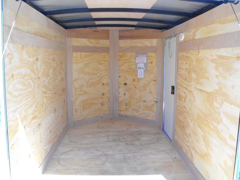 New Enclosed Trailer 5 X 8 Ramp Tube Const 2990Axle 5' Interior