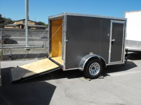 New Enclosed Trailer 5 X 8 Ramp Tube Const 2990Axle 5' Interior