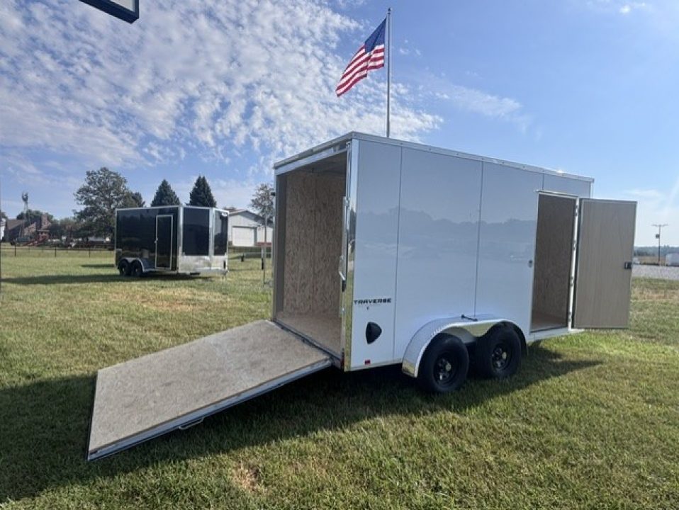2027 Formula Trailers photo 3