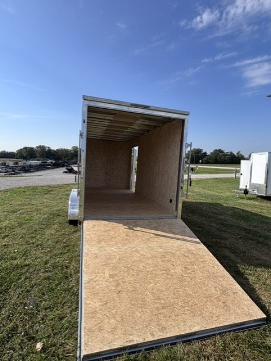 2027 Formula Trailers photo 2