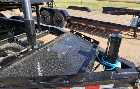 New 2027 PJ Trailers 83" x 16' Telescopic (DT1) Dump Trailer