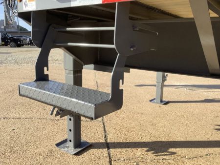 New Delta 210GN 102x20+5 Gooseneck Equipment Trailer (23.4K)