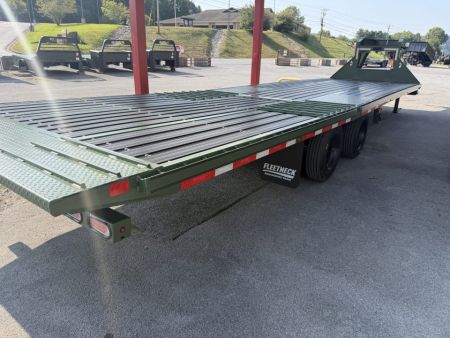 New 2027 Diamond C FMAX212 GOOSENECK TRAILER PACESETTER , GPS, HYDRO DOVE & JACKS , DISC BRAKES , *BLACK ANDONIZED FLOOR